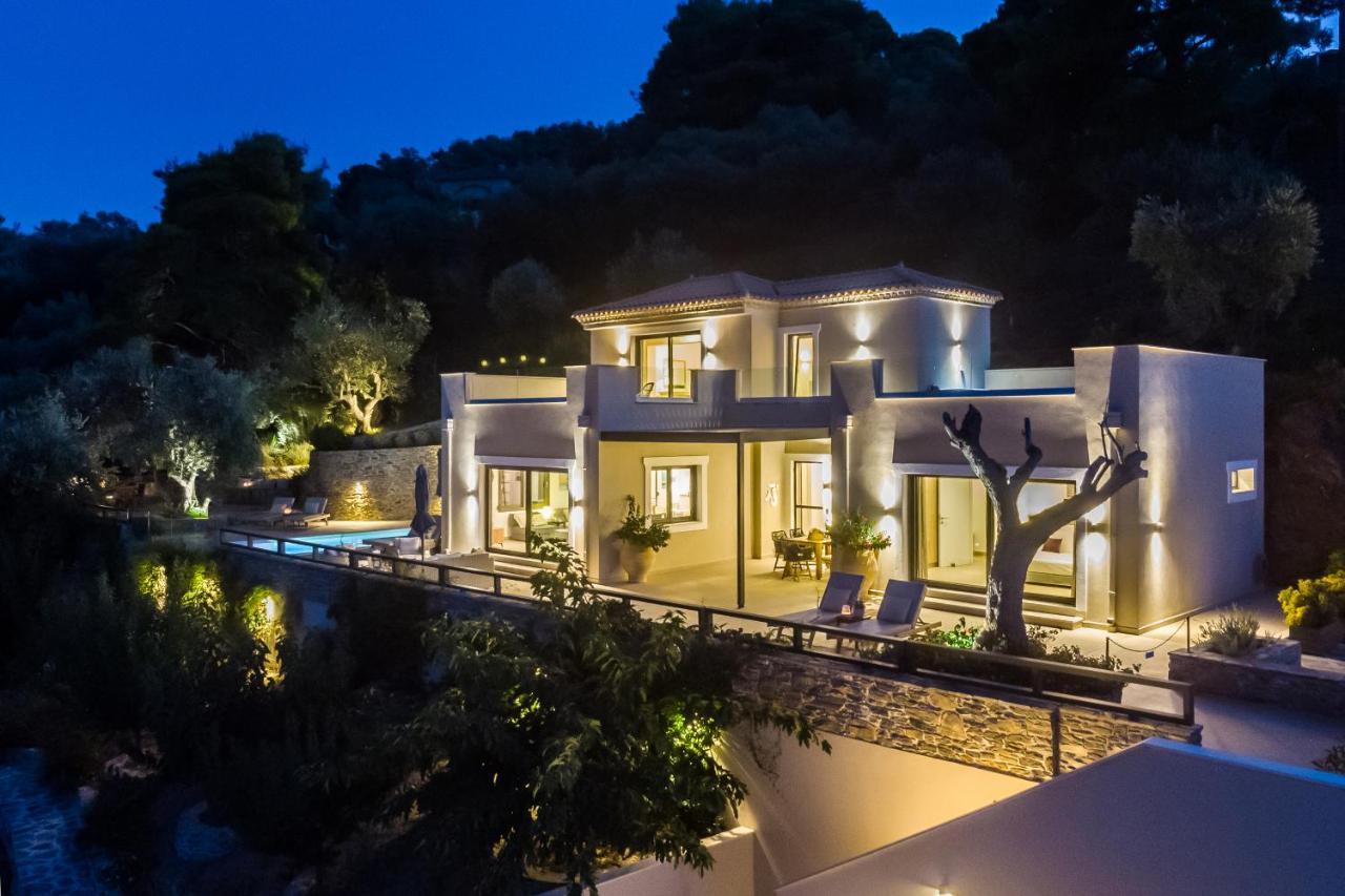 סקופלוס טאון Villa Antigone Luxury Retreat מראה חיצוני תמונה