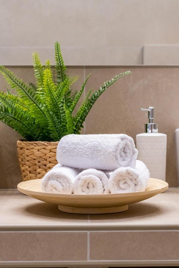 סקופלוס טאון Villa Antigone Luxury Retreat מראה חיצוני תמונה